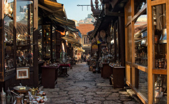Just one of the countless narrow streets of Baščaršija