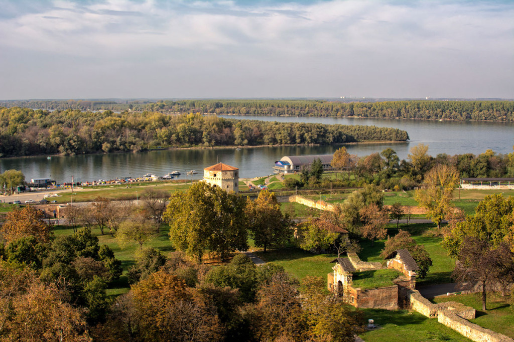 Looking over the Danube and Great War Island